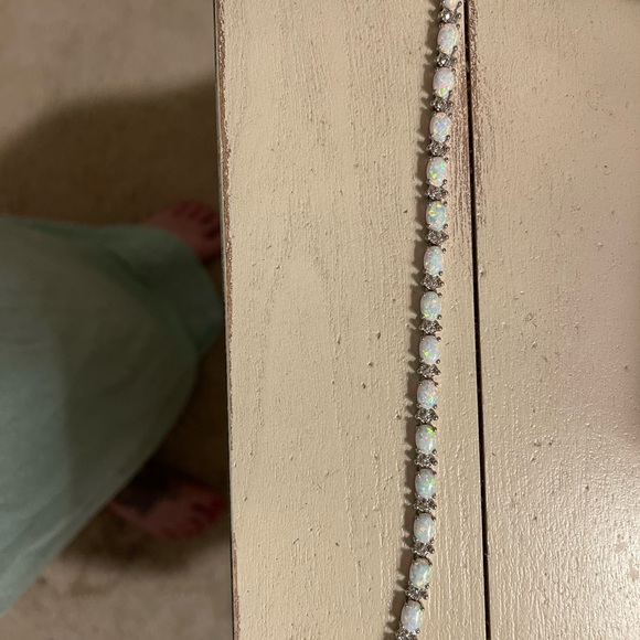Opal tennis bracelet - Picture 3 of 4